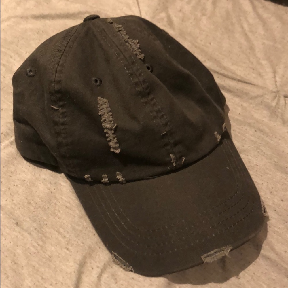 Grey Ripped Baseball Hat